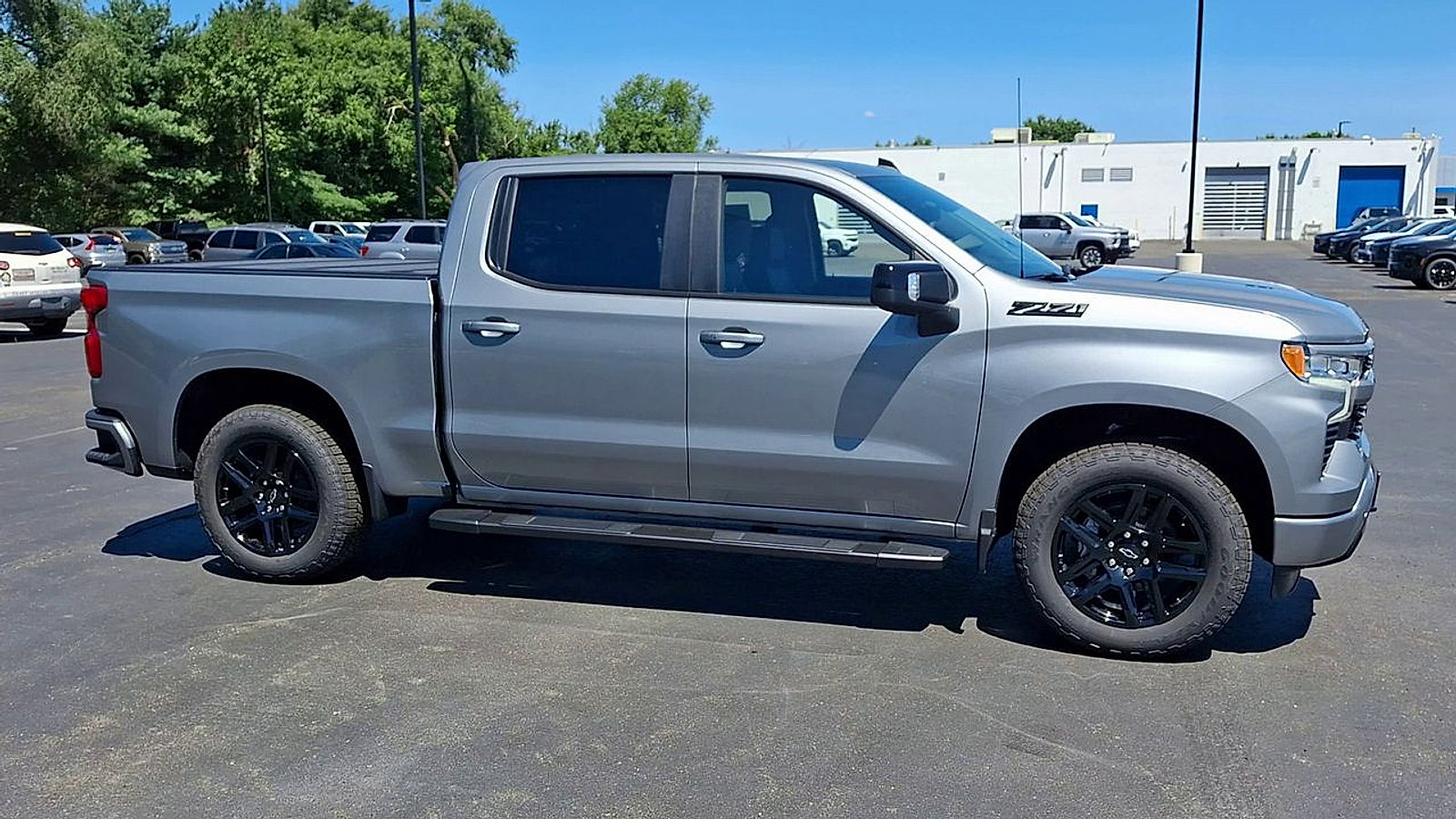 New 2026 Chevrolet Silverado 1500 RST w/ Z71 Off-Road Package AWD/4WD image 4