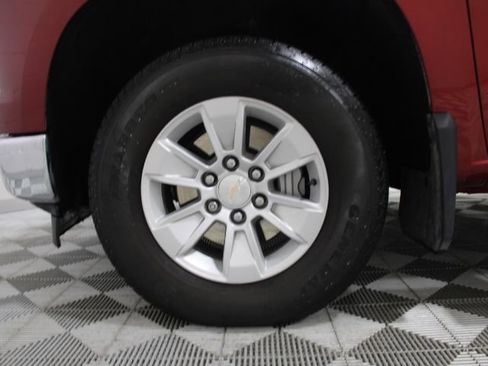 Used 2022 Chevrolet Silverado 1500 LT w/ Convenience Package II image 46