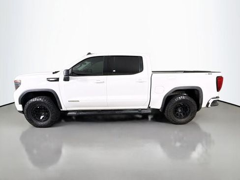 Used 2023 GMC Sierra 1500 Elevation w/ LPO, Elevation Black Package AWD/4WD image 4