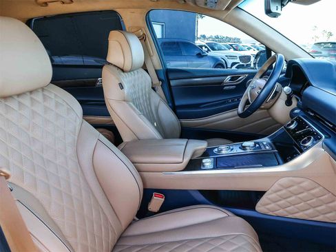 Used 2023 Genesis GV80 3.5T w/ Prestige Matte Package image 18