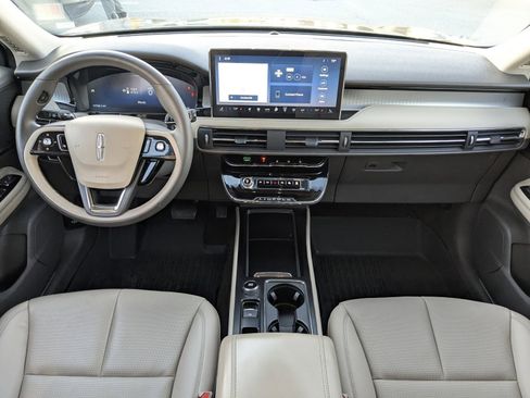 Certified 2024 Lincoln Corsair Premiere w/ Equipment Group 101A image 18