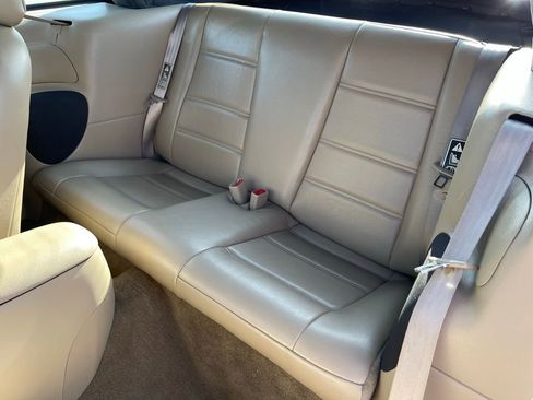 Used 2000 Ford Mustang Convertible image 6