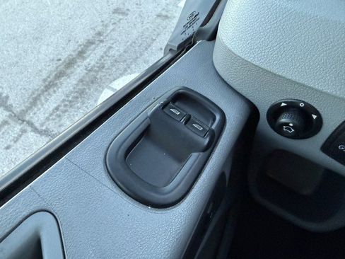 Used 2018 Ford Transit 350 138 image 27