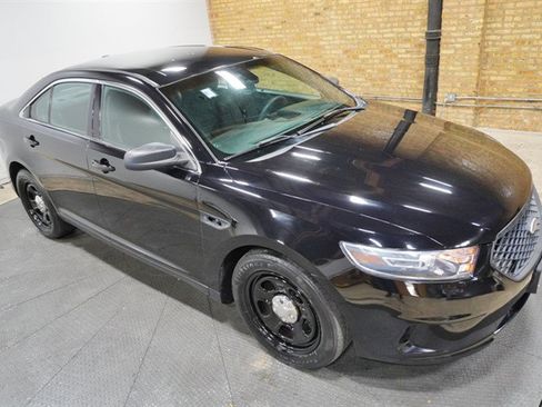Used 2016 Ford Taurus Police Interceptor AWD image 7