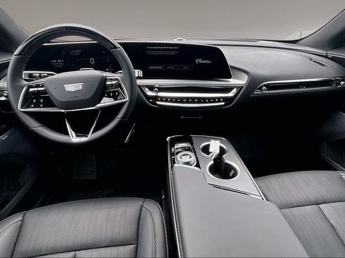 New 2026 Cadillac Lyriq Premium Sport w/ LPO, Floor Liner Package AWD/4WD image 5