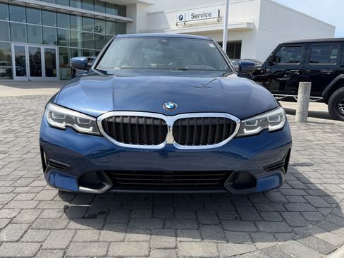 Used 2021 BMW 330i Sedan w/ Premium Package image 6