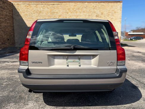 Used 2001 Volvo V70 2.4T image 6