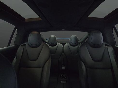 Used 2023 Tesla Model X Plaid image 25