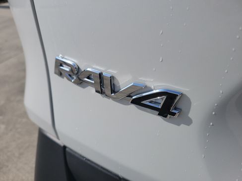 Certified 2025 Toyota RAV4 XLE Premium FWD image 10