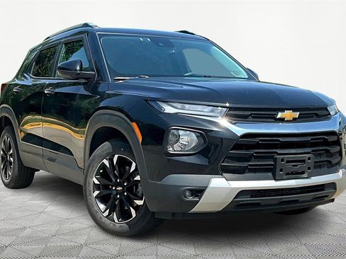Used 2023 Chevrolet TrailBlazer LT w/ Convenience Package image 12