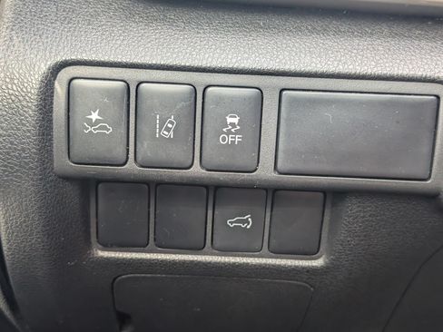 Used 2024 Mitsubishi Eclipse Cross SE AWD/4WD image 8
