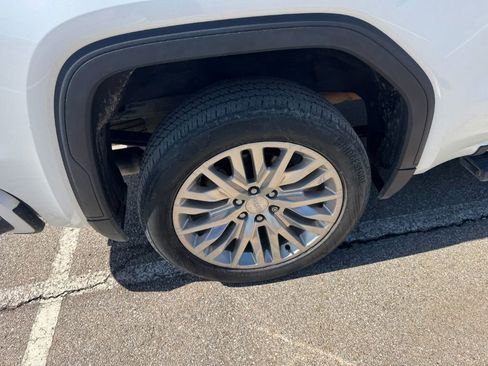 Used 2019 GMC Sierra 1500 Denali w/ Denali Ultimate Package image 10