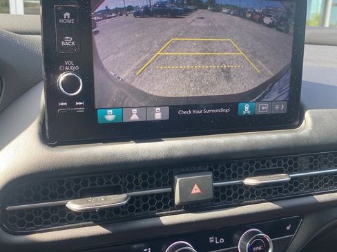 Used 2024 Honda HR-V EX-L image 7