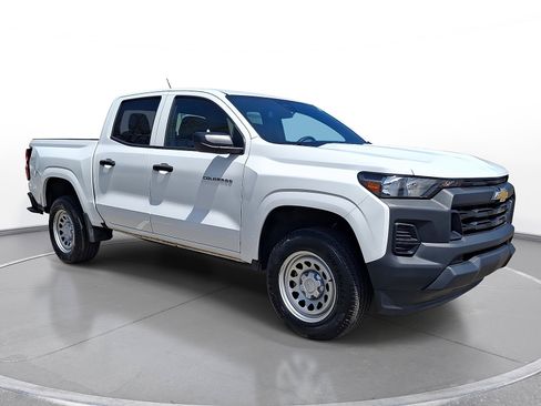 Used 2023 Chevrolet Colorado W/T RWD image 1