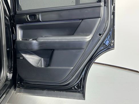Used 2025 Hyundai Santa Fe Calligraphy image 12