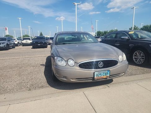 Used 2007 Buick LaCrosse CX FWD image 2
