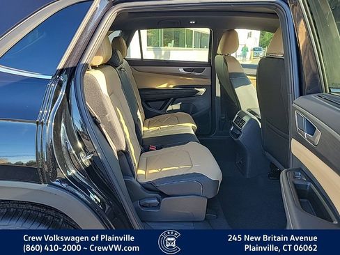 New 2026 Volkswagen Atlas Cross Sport SE image 46