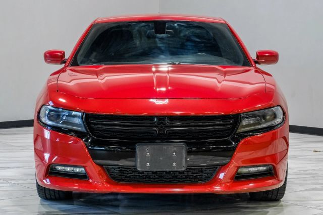 Used 2016 Dodge Charger R/T w/ Navigation & Travel Group RWD image 6