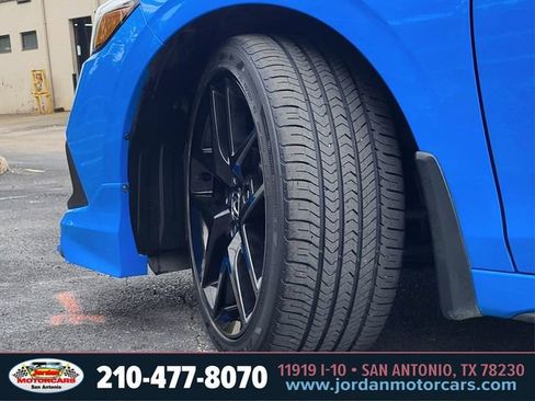 Used 2023 Honda Civic Sport image 32