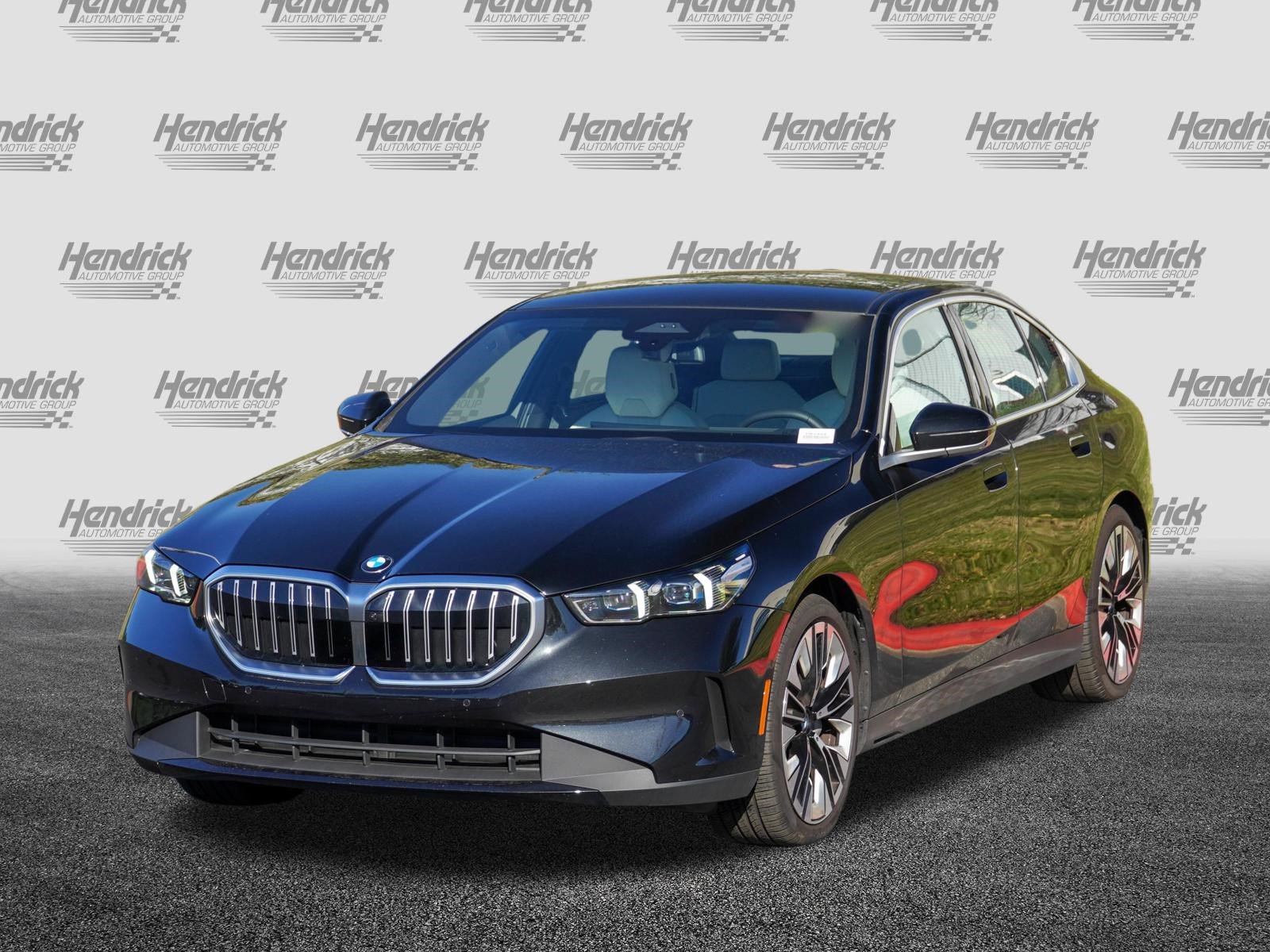Certified 2026 BMW 540i xDrive AWD/4WD image 5