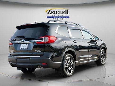 Used 2023 Subaru Ascent Limited w/ Technology Package AWD/4WD image 6