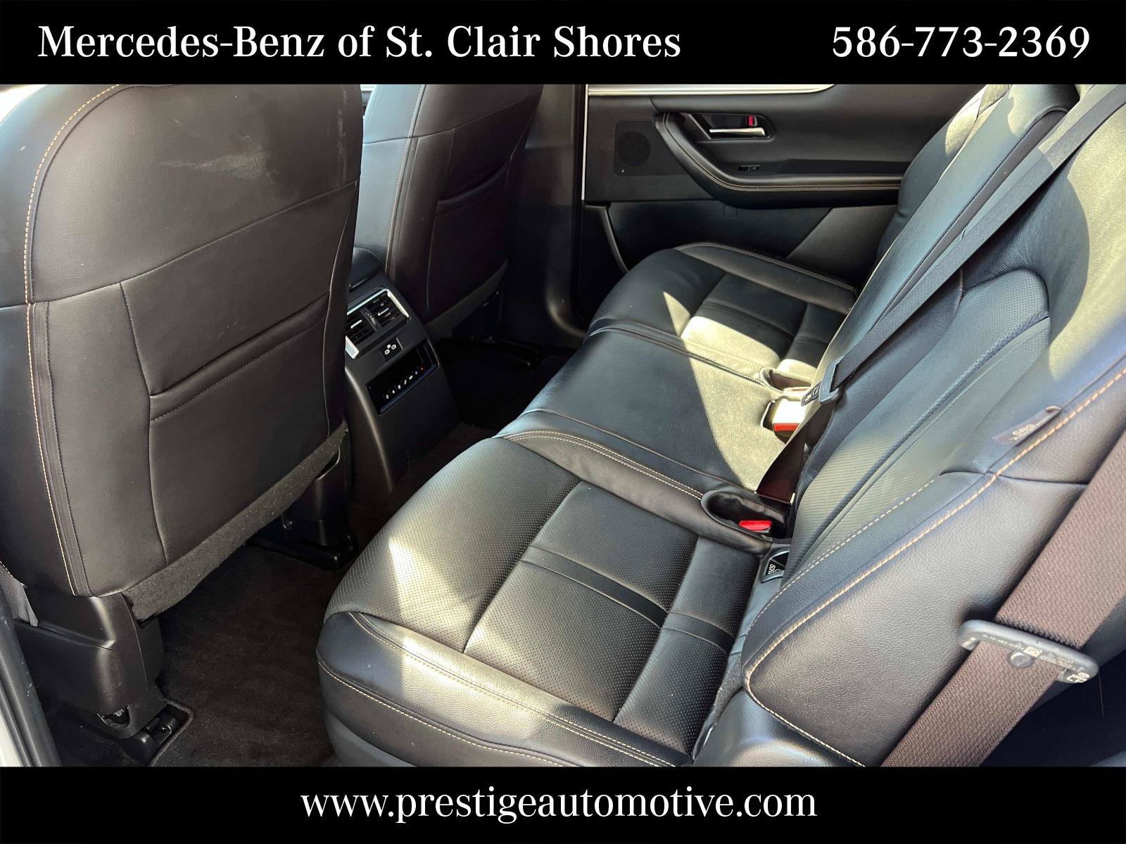 Used 2024 MAZDA CX-90 Plug-In Hybrid w/ Preferred AWD/4WD image 14