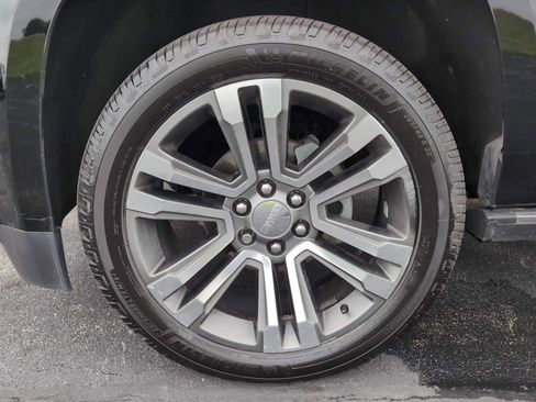 Used 2019 GMC Yukon Denali w/ Denali Ultimate Package AWD/4WD image 34