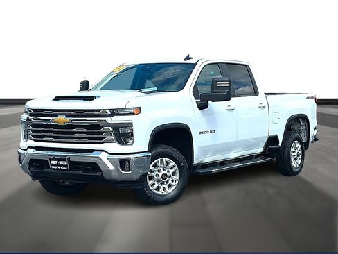 Used 2025 Chevrolet Silverado 2500 LT w/ Convenience Package AWD/4WD image 1