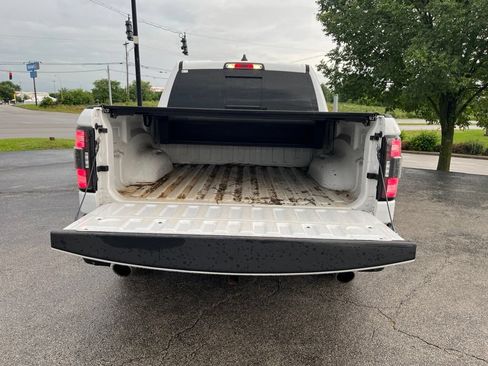 Used 2019 RAM 1500 Big Horn AWD/4WD image 11
