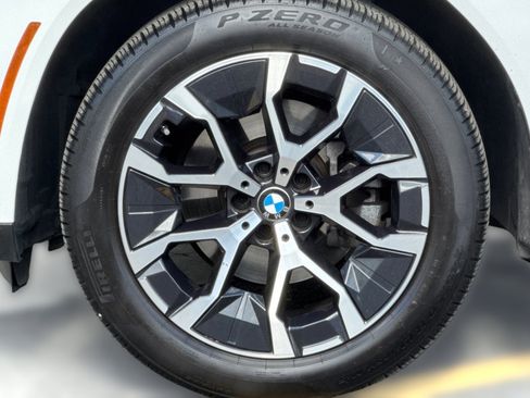 Used 2025 BMW X3 xDrive30i w/ Premium Package AWD/4WD image 11