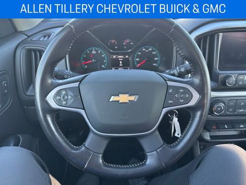Used 2021 Chevrolet Colorado LT image 17