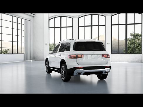 Certified 2026 Mercedes-Benz GLB 250 4MATIC image 22