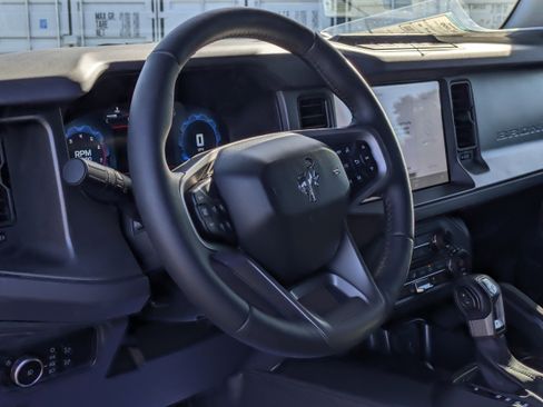 New 2025 Ford Bronco Badlands image 38