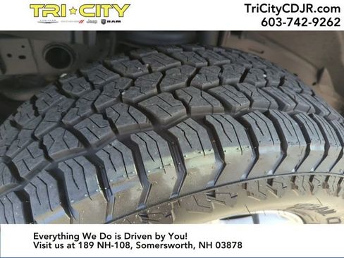 Used 2020 Jeep Gladiator Sport w/ Quick Order Package 24S image 36