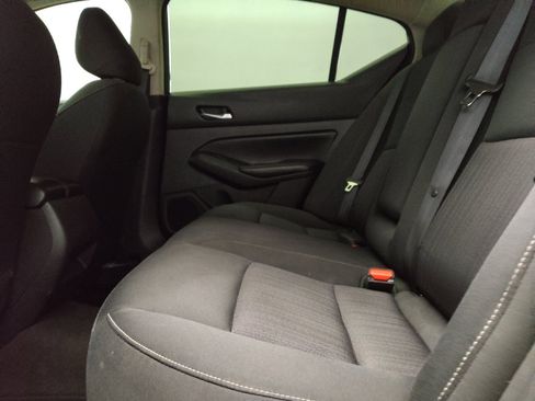 Used 2022 Nissan Altima 2.5 S FWD image 18