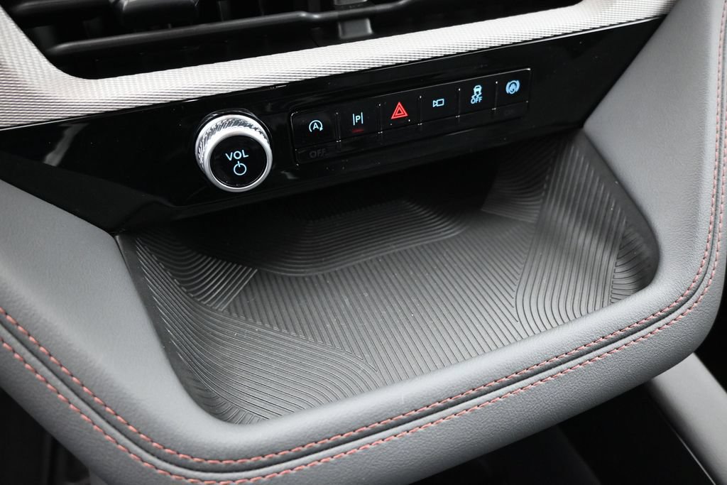New 2027 Ford Explorer Active RWD image 16