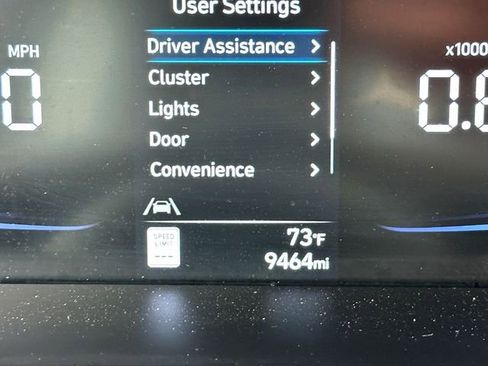 Used 2025 Hyundai Elantra Sport FWD image 25