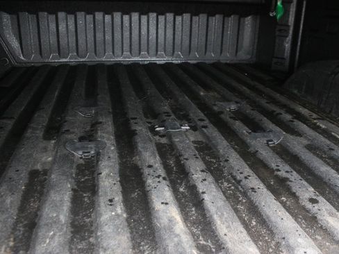 Used 2025 Chevrolet Silverado 2500 Custom w/ Custom Value Package image 17