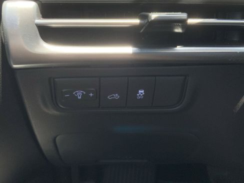 Used 2025 Hyundai Santa Cruz SEL AWD/4WD image 30