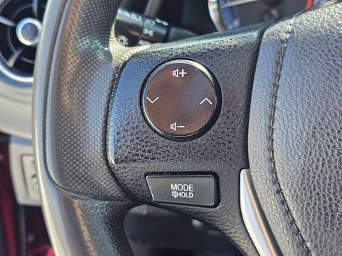 Used 2019 Toyota Corolla LE FWD image 28