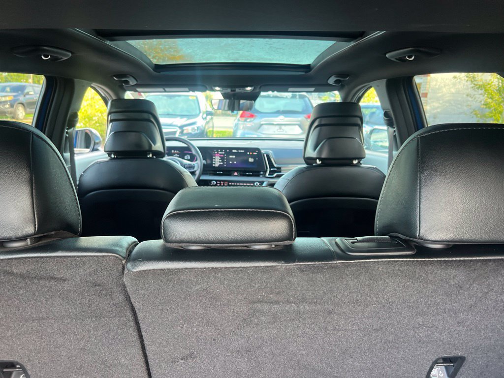 Certified 2025 Kia Sportage X-Line w/ Premium Package AWD/4WD image 13