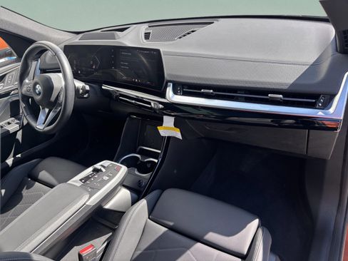 Used 2025 BMW X2 xDrive28i AWD/4WD image 19