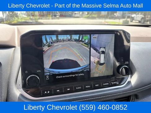 Used 2022 Nissan Rogue Platinum w/ Head-Up Display Package FWD image 18