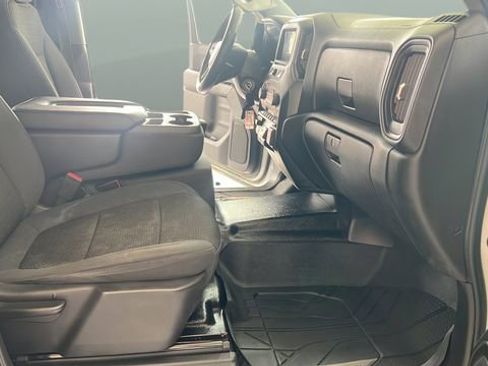 Used 2022 Chevrolet Silverado 2500 W/T w/ WT Fleet Convenience Package AWD/4WD image 17
