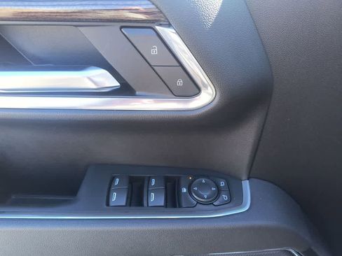 Used 2025 Chevrolet Silverado 1500 LT Trail Boss w/ Protection Package image 13