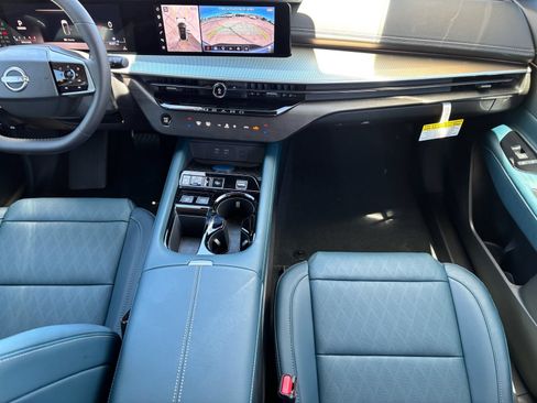 New 2026 Nissan Murano Platinum AWD/4WD image 14