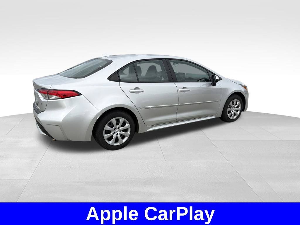 Used 2020 Toyota Corolla LE FWD image 11