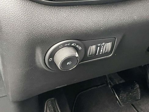 New 2026 Jeep Compass Latitude AWD/4WD image 31