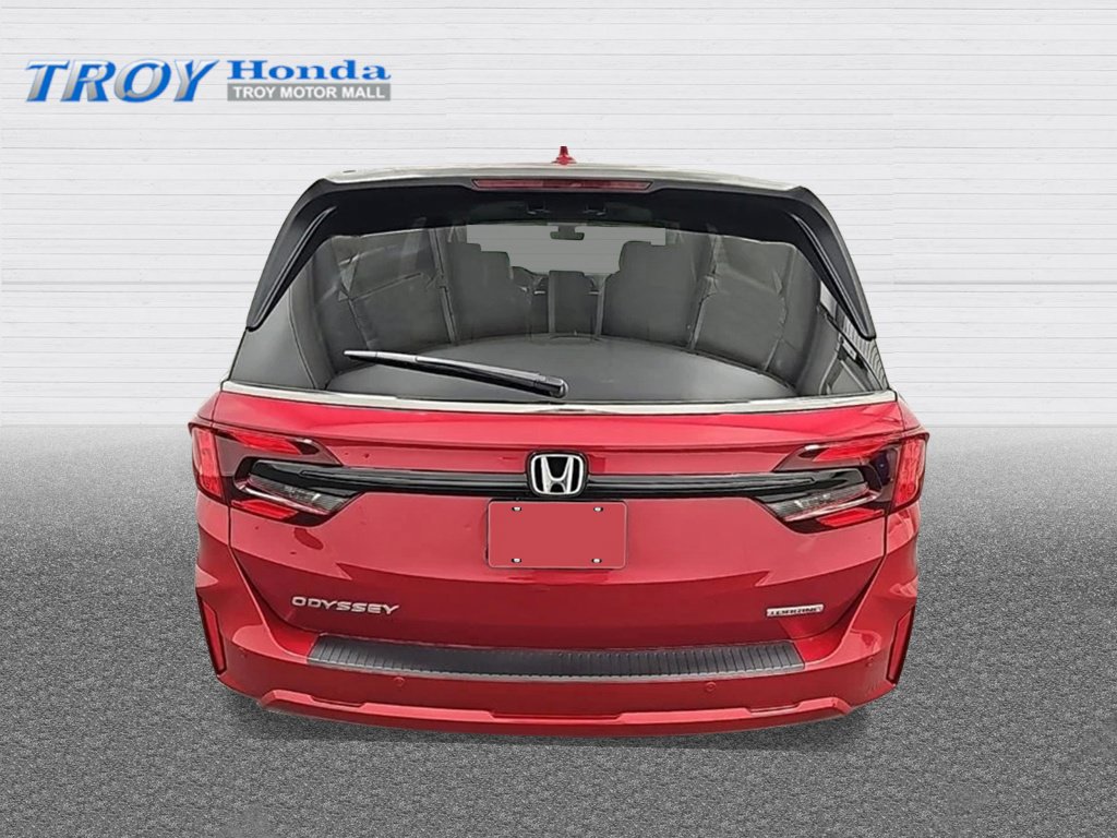 New 2027 Honda Odyssey Touring image 3