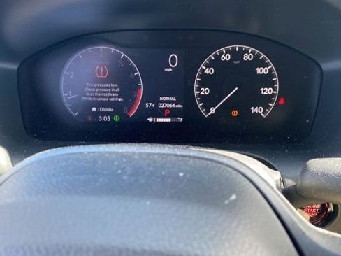 Used 2023 Honda HR-V LX image 9